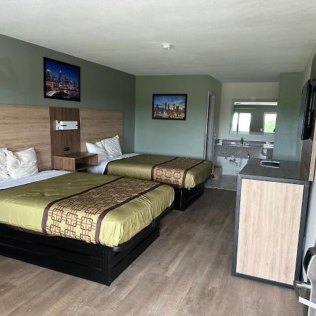 Deer Acres Inn Монро Екстериор снимка